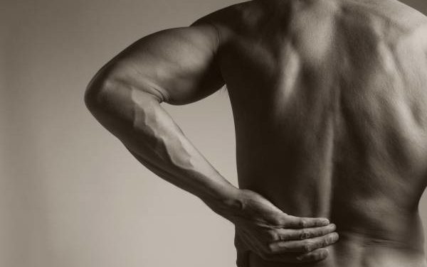 Why You Should Never Round Your Back When Lifting